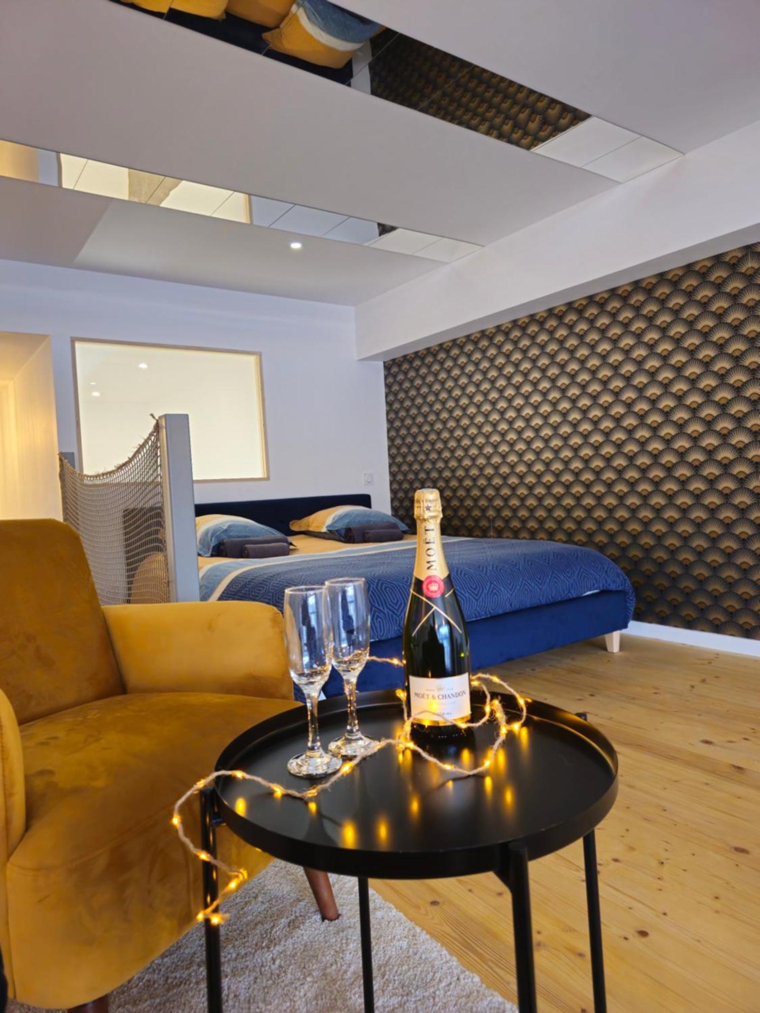 Loft De Luxe Le Chic, Grand Jacuzzi, Vue Port De Plaisance Apartment Saint-Valery-en-Caux Luaran gambar